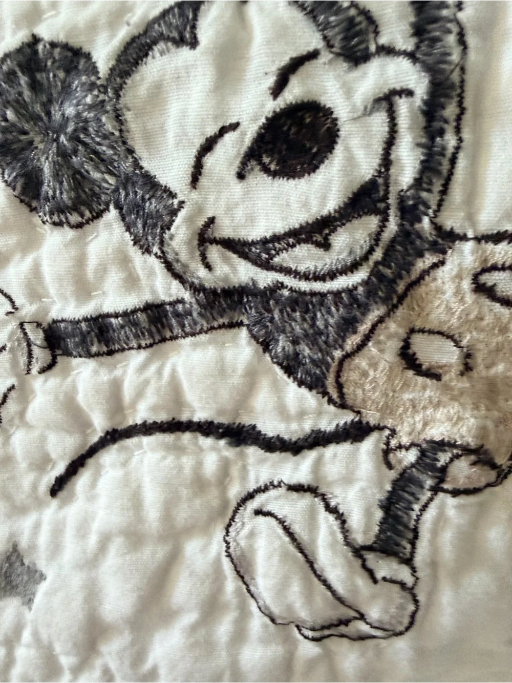 Pottery Barn Kids Mickey Mouse Quilted Crib Blanket - White and Black